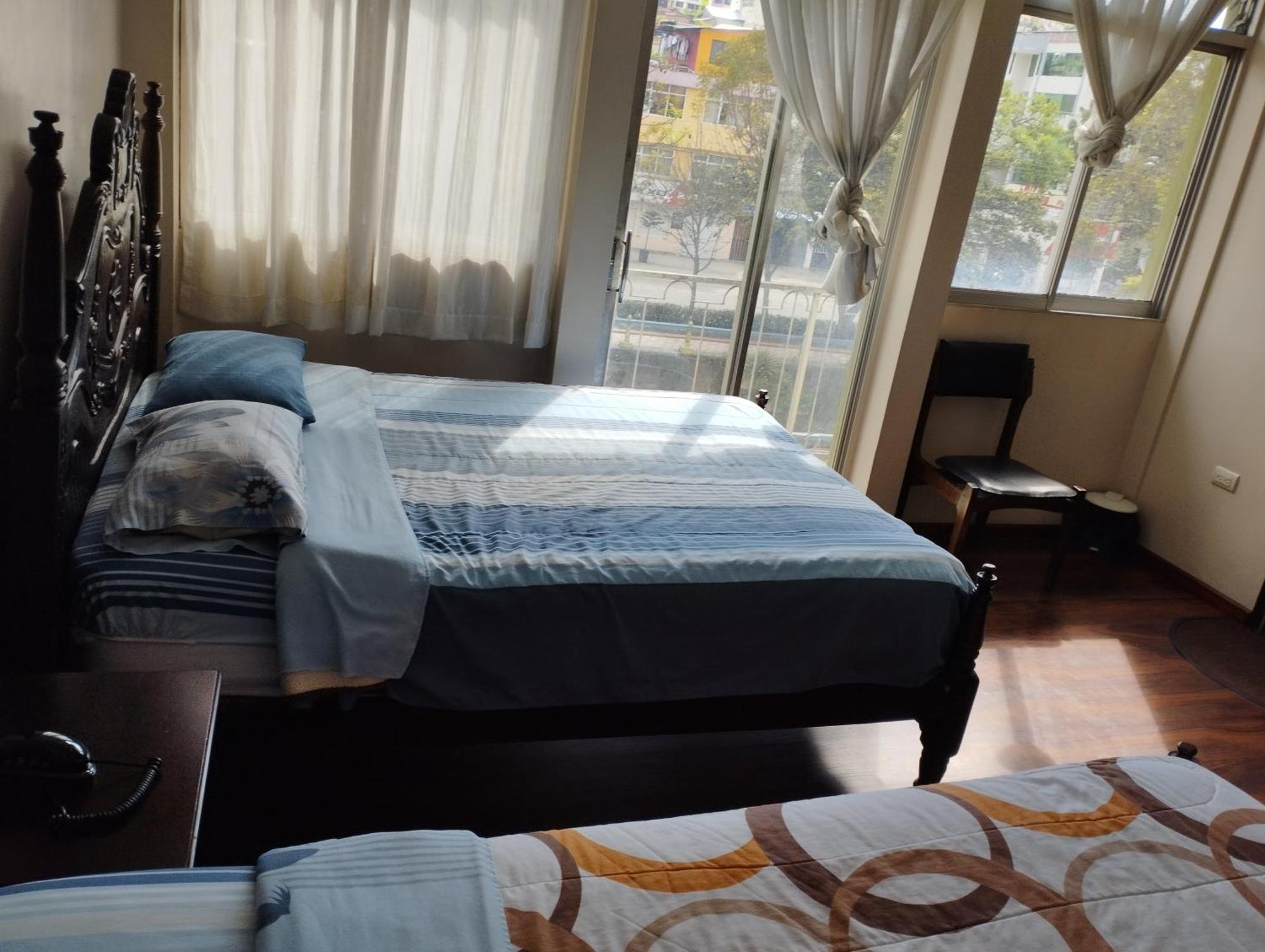 Hotel Saraguro Loja Oda fotoğraf