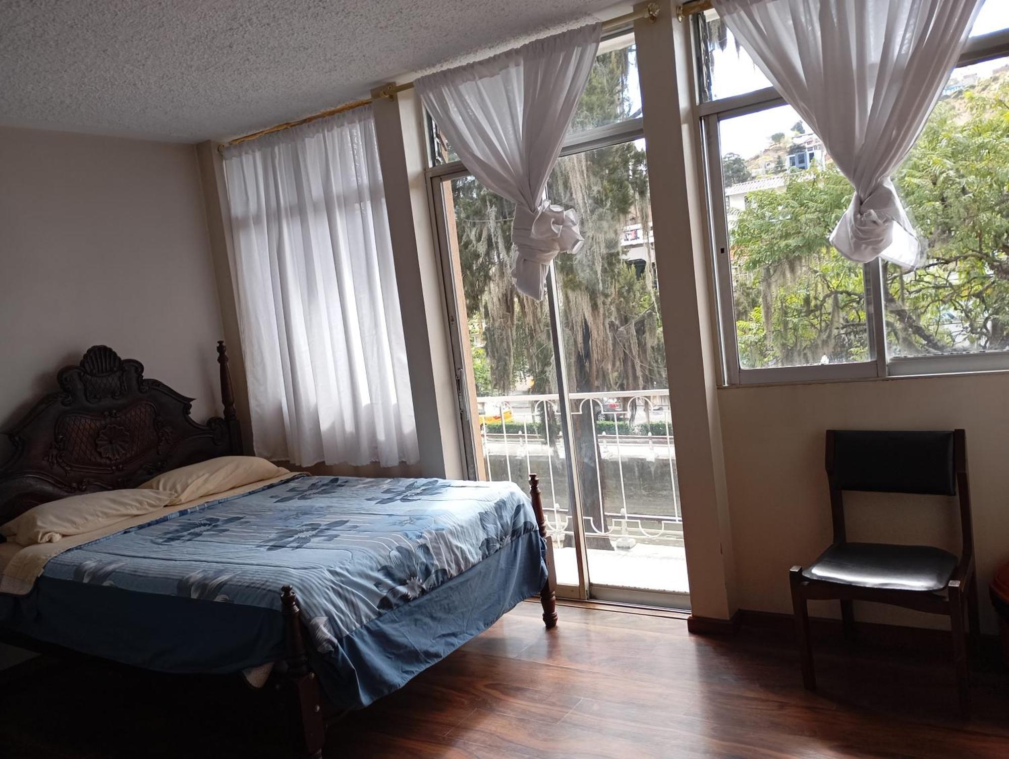 Hotel Saraguro Loja Oda fotoğraf